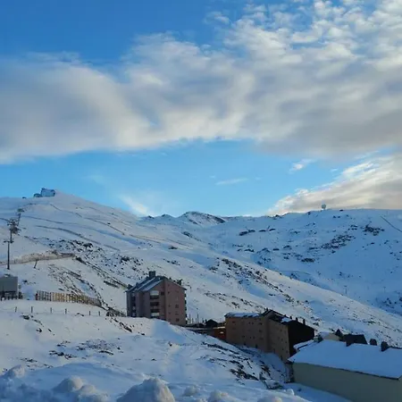 Estudio Con Vistas Sierra Nevada