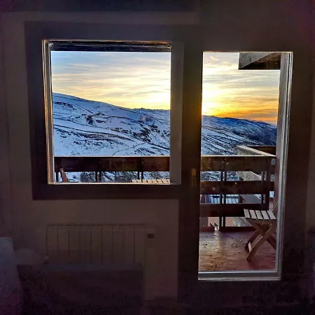 Estudio Con Vistas アパート